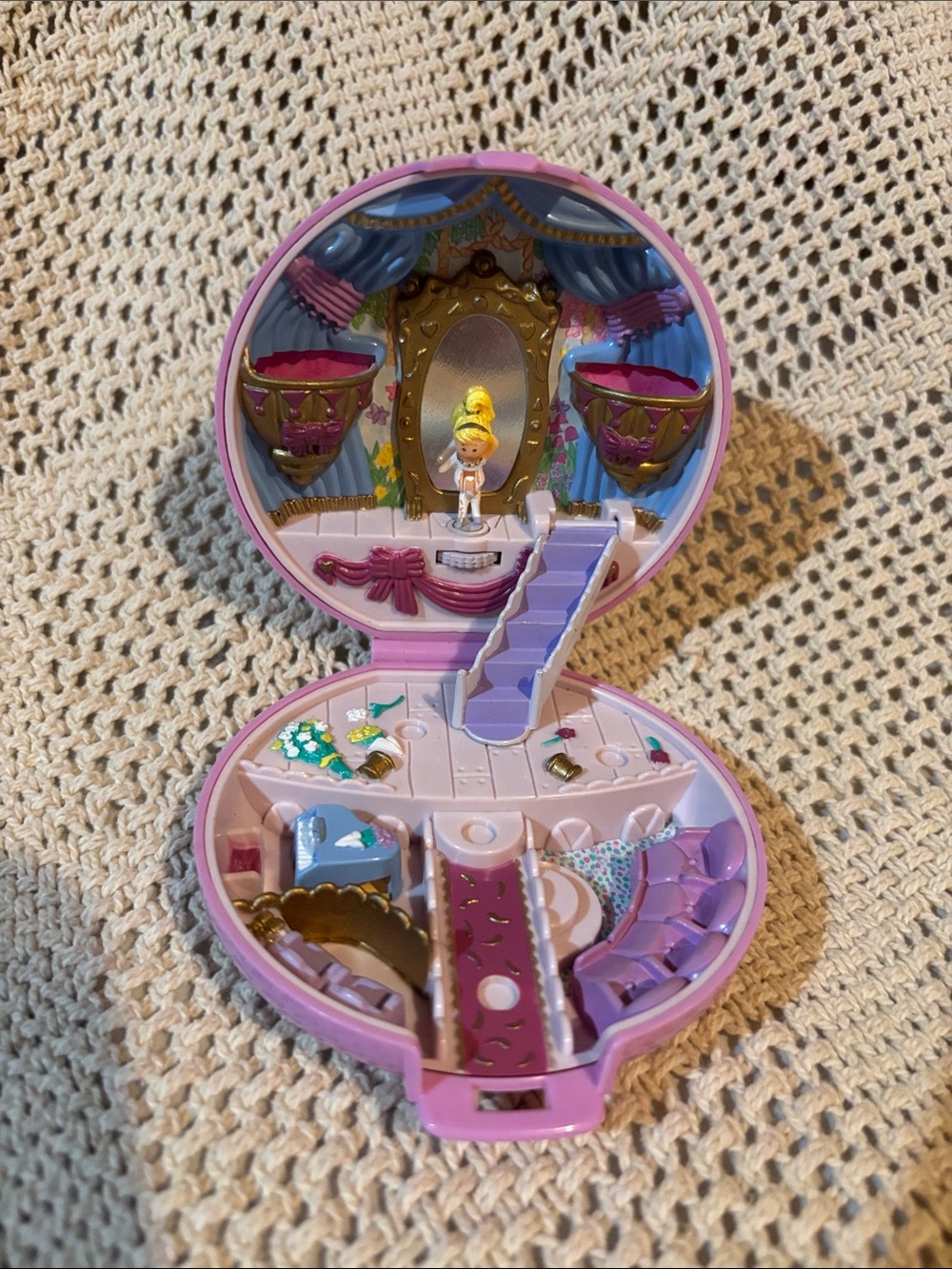 Vintage 1993 Polly Pocket Grand Ballet Compact Playset Ballerina Dance Theatre